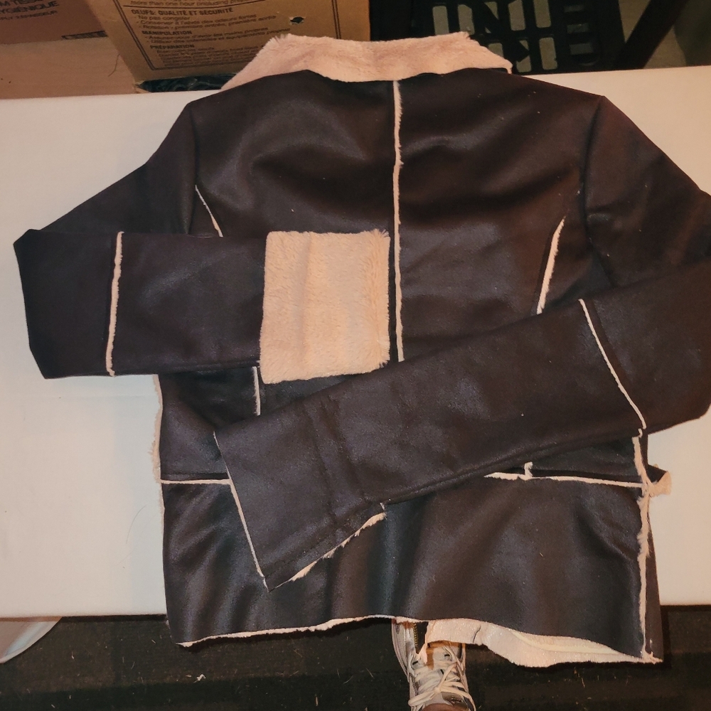 Women's Black and Cream Jacket With 2 Pockets Size Small Med - Picture 4 of 11